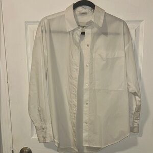 Abercrombie & Fitch White Casual Button Down Shirt with Pointed Collar